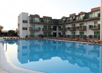 Monna Roza Garden Resort Hotel