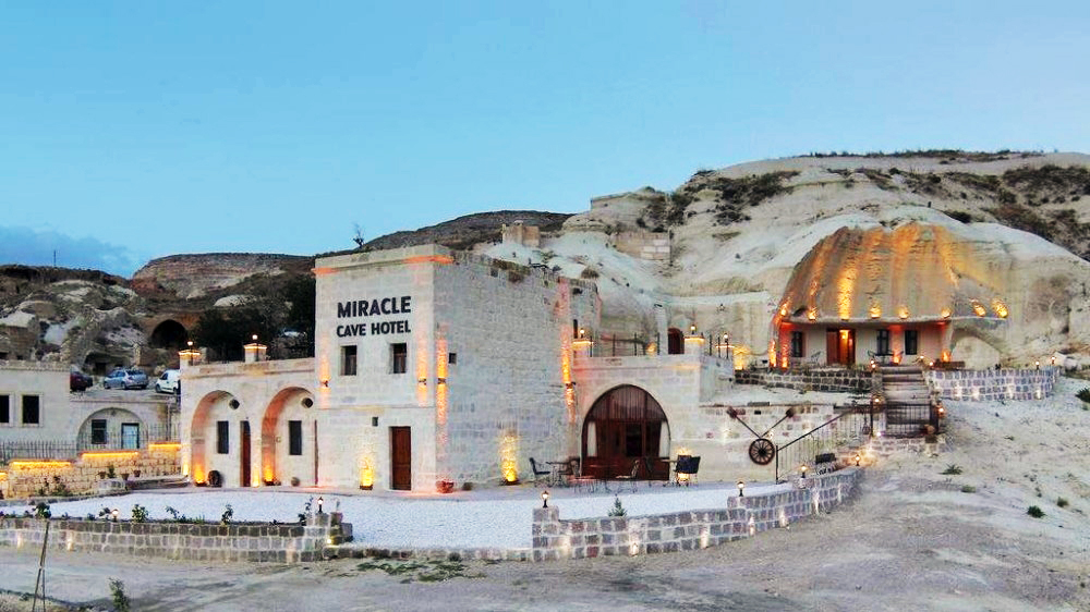 Miracle Cave Hotel