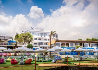 Veran Hotel Beach Club